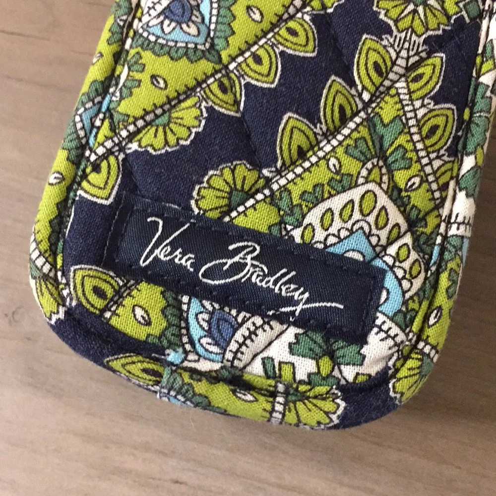 Vera Bradley Cambridge Phone Holder Retired - Picture 3 of 13